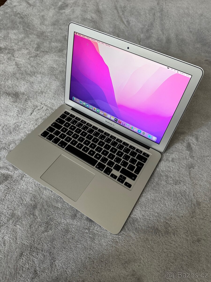 MacBook Air (13-inch, Early 2015)