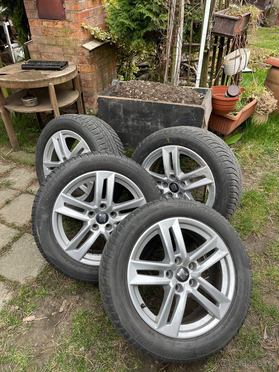 ALU kola s pneu r17 VW, Seat, Škoda, Audi