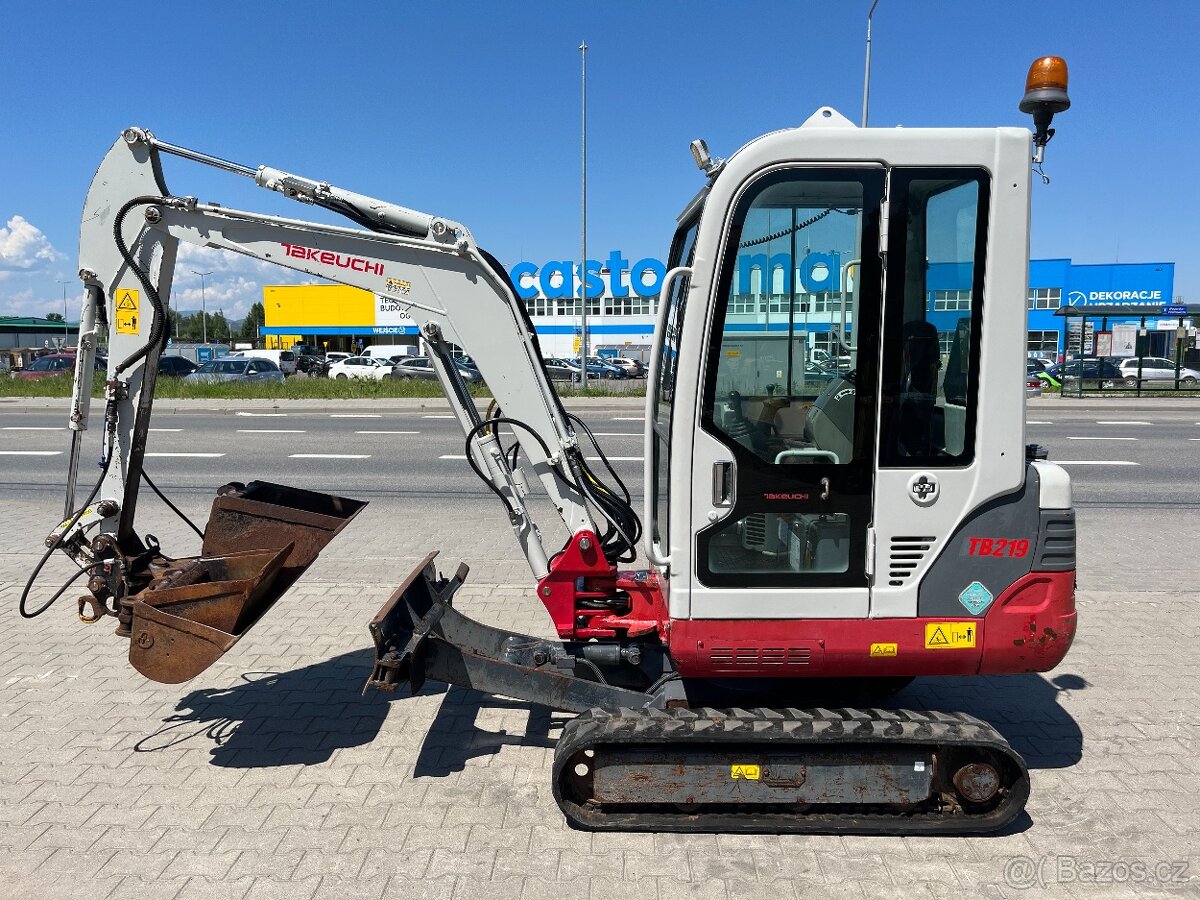 Minibagr Takeuchi TB219, JCB, Schaeff Kubota minirypadlo