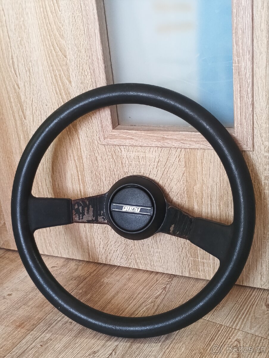 Volant Fiat 126P