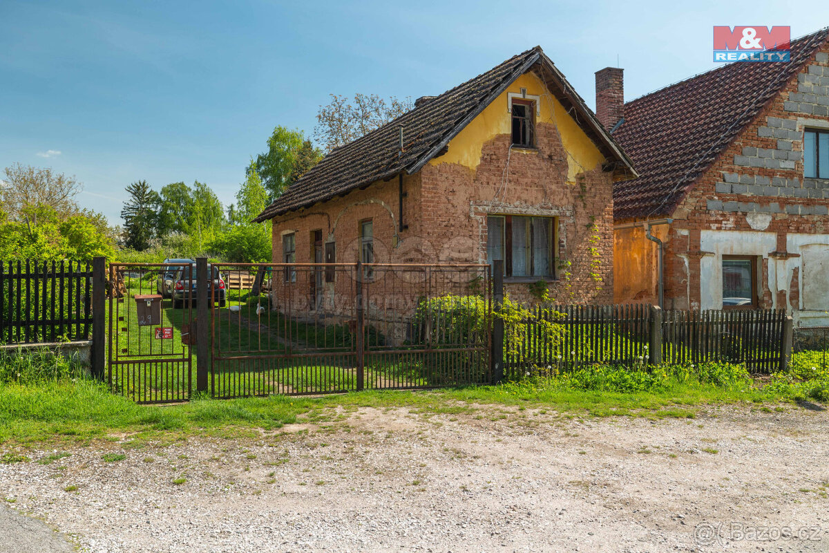Prodej domu se zahradou 1198m2 v Úlibicích