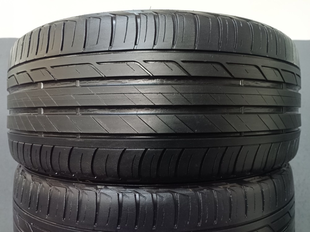 215/40 R18 BRIDGESTONE (1218)