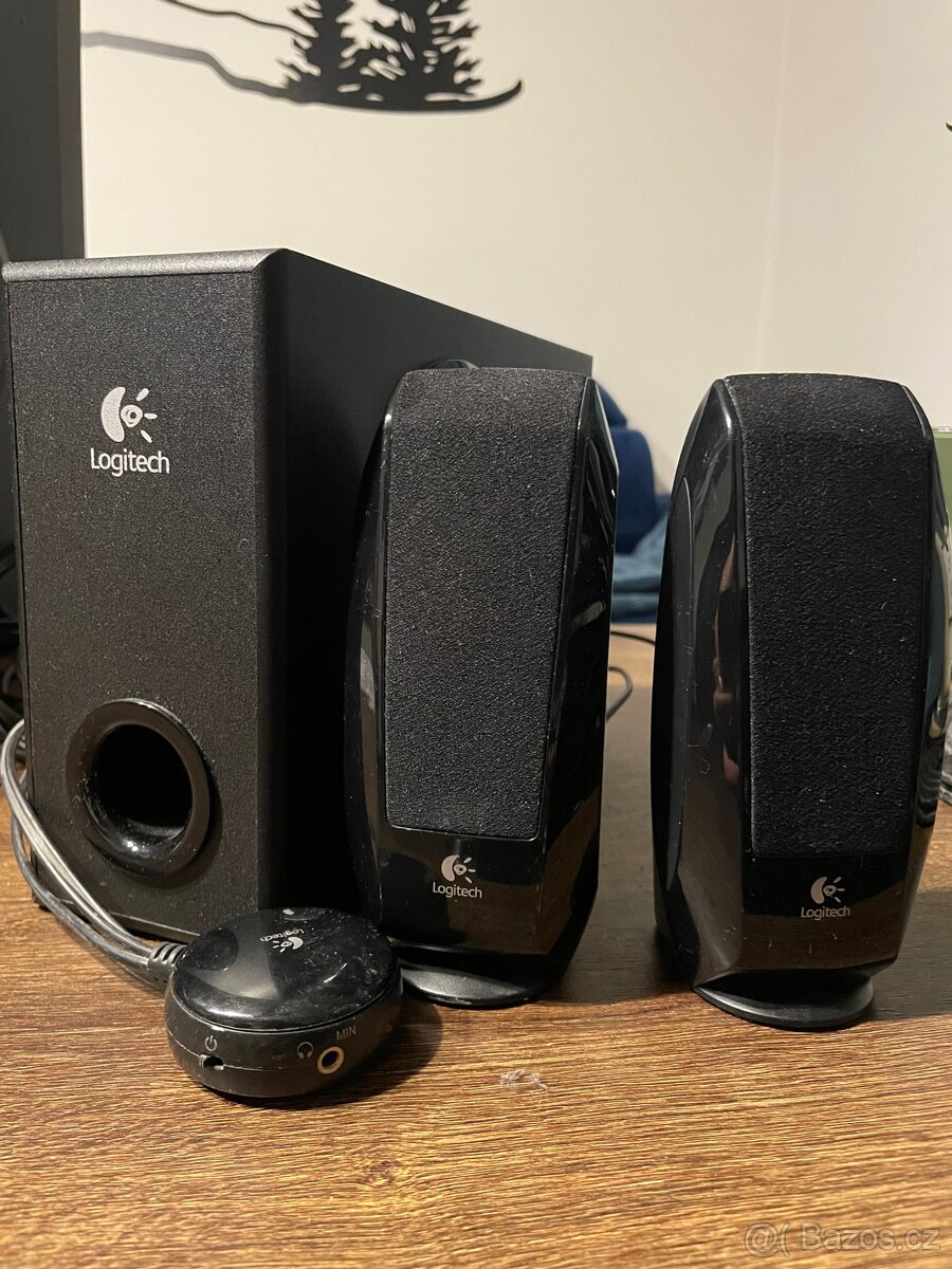 Reproduktory Logitech S-220