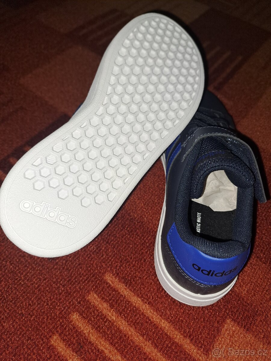 Vel 35 nove