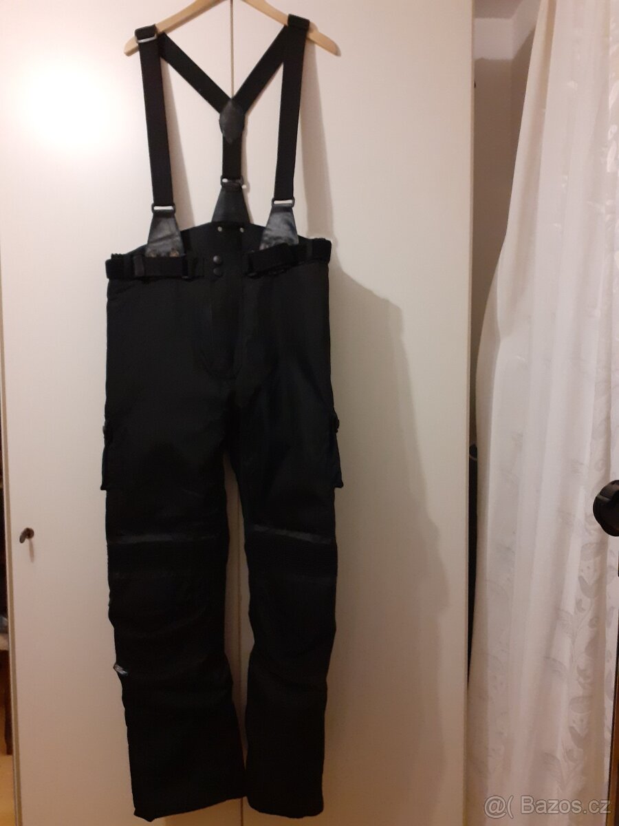 Zánovní zimní moto kalhoty 100% polyester Schoeller Zamo.