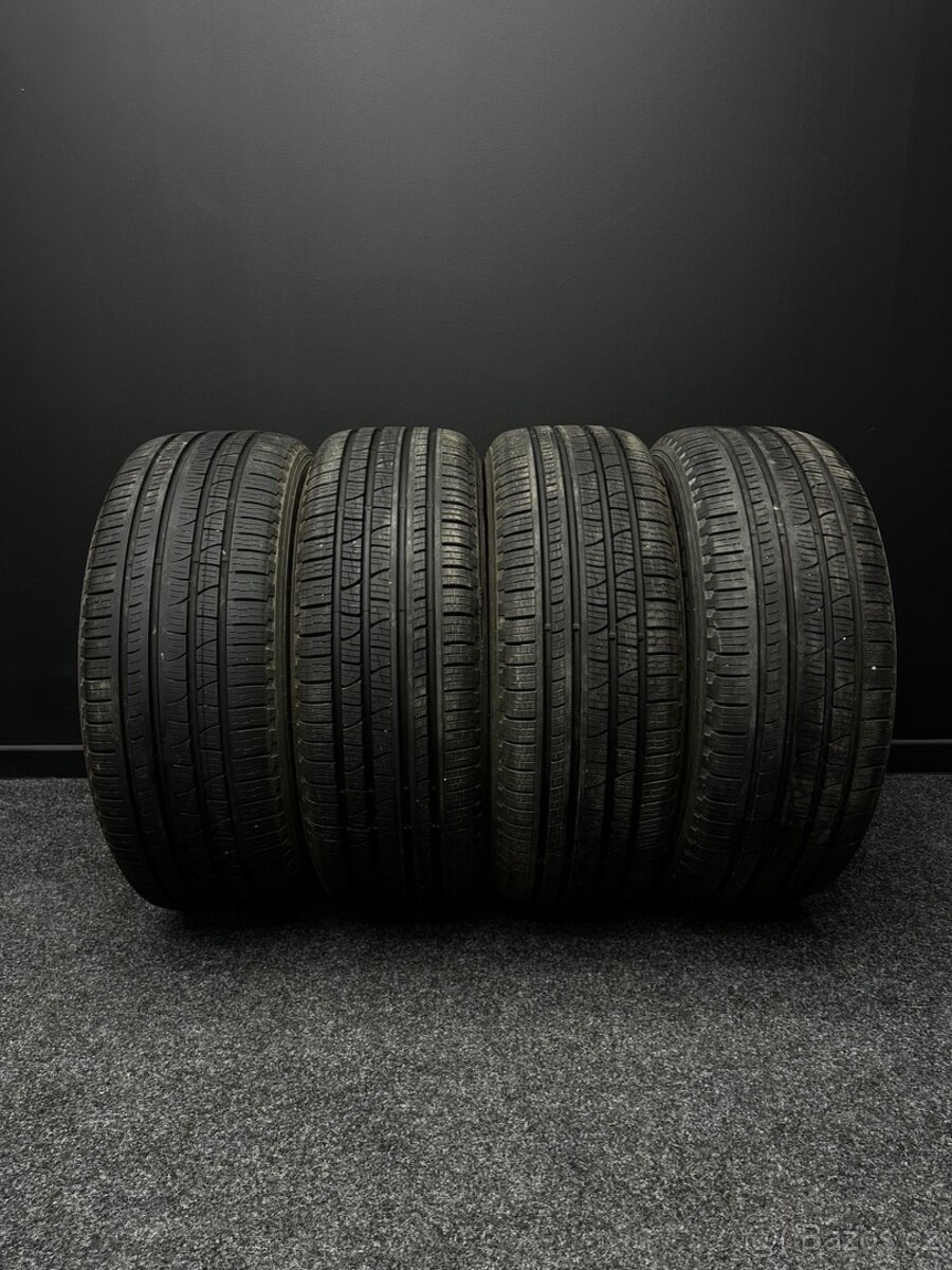 Sada pneu Pirelli 235/60/18 107V
