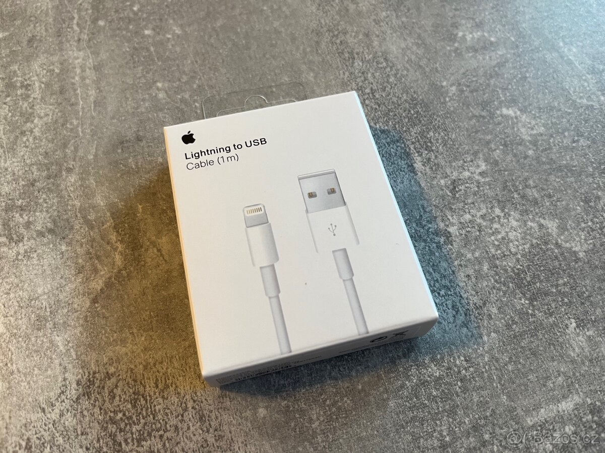 Nový nabíjecí kabel na iPhone