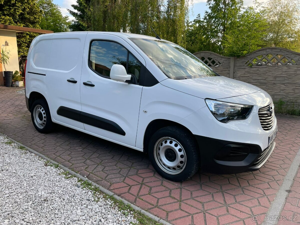 Opel Combo 1.5CDTi 1.MAJITEL ČR DPH STK