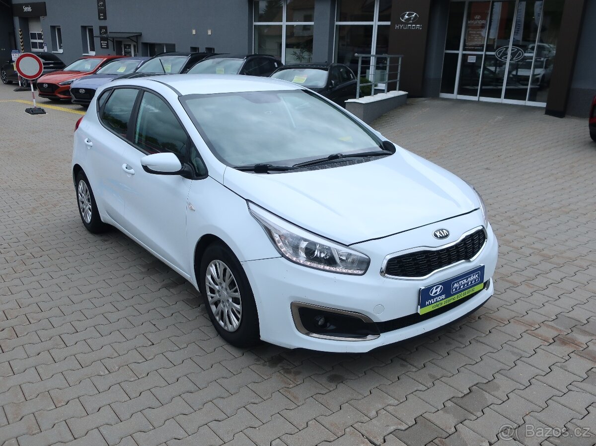 Kia Ceed HB 1.4CRDi 66kW ČR 1MAJITEL SERVISKA