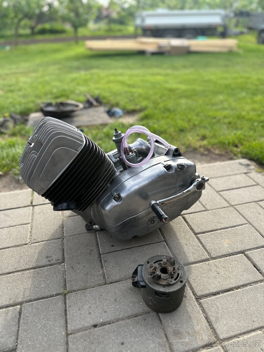 Jawa 633/634 - motor
