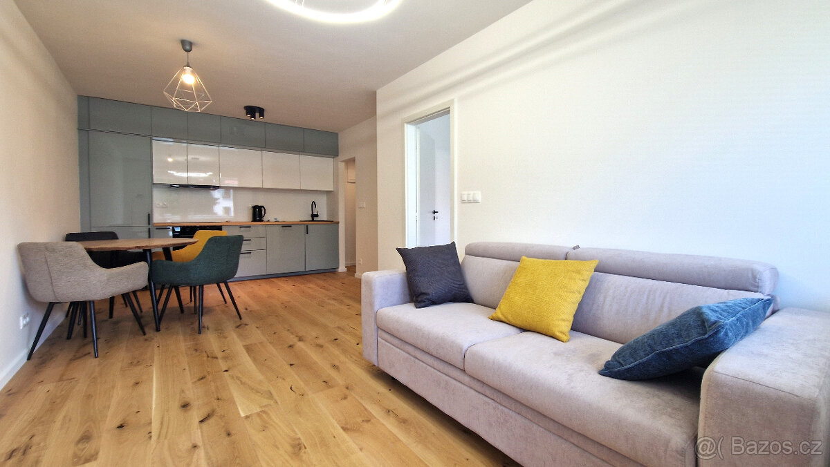 Pronájem bytu 2+kk 47 m² Žernovská, Praha 10 - Strašnice