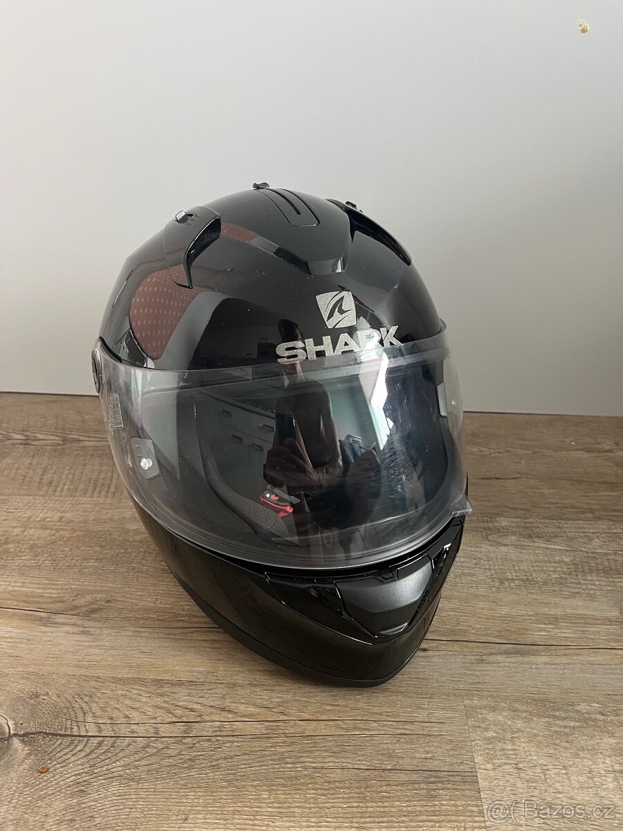 Helma Shark vel. S 55-56 cm