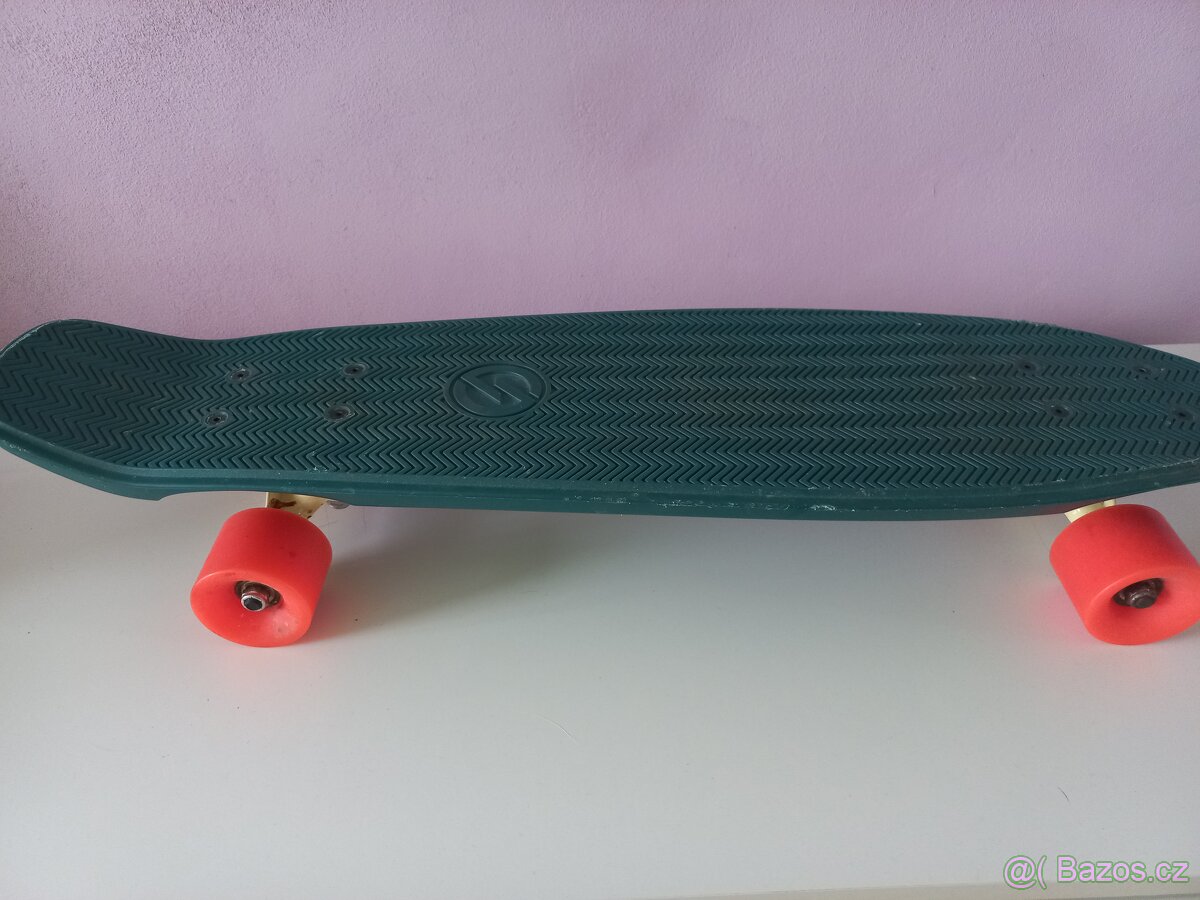 Malý skateboard oxelo