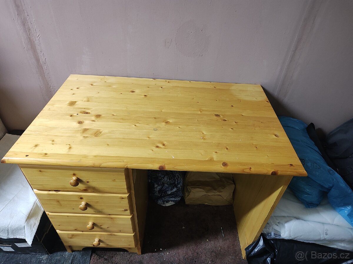 Stolek Masivní 100cmx60cm