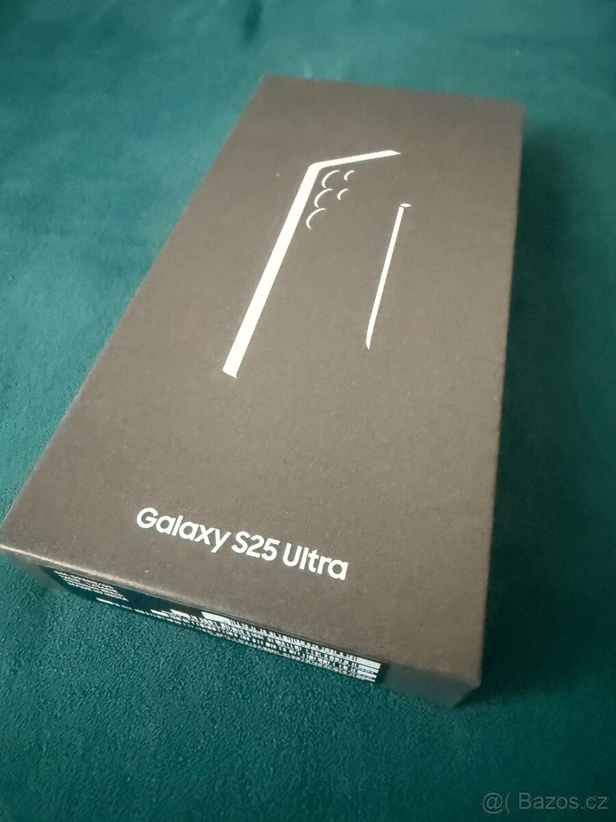 Samsung Galaxy S25 Ultra 12G/256G ČERNÝ, NOVÝ