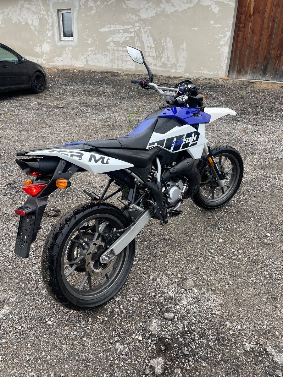 Sm 50