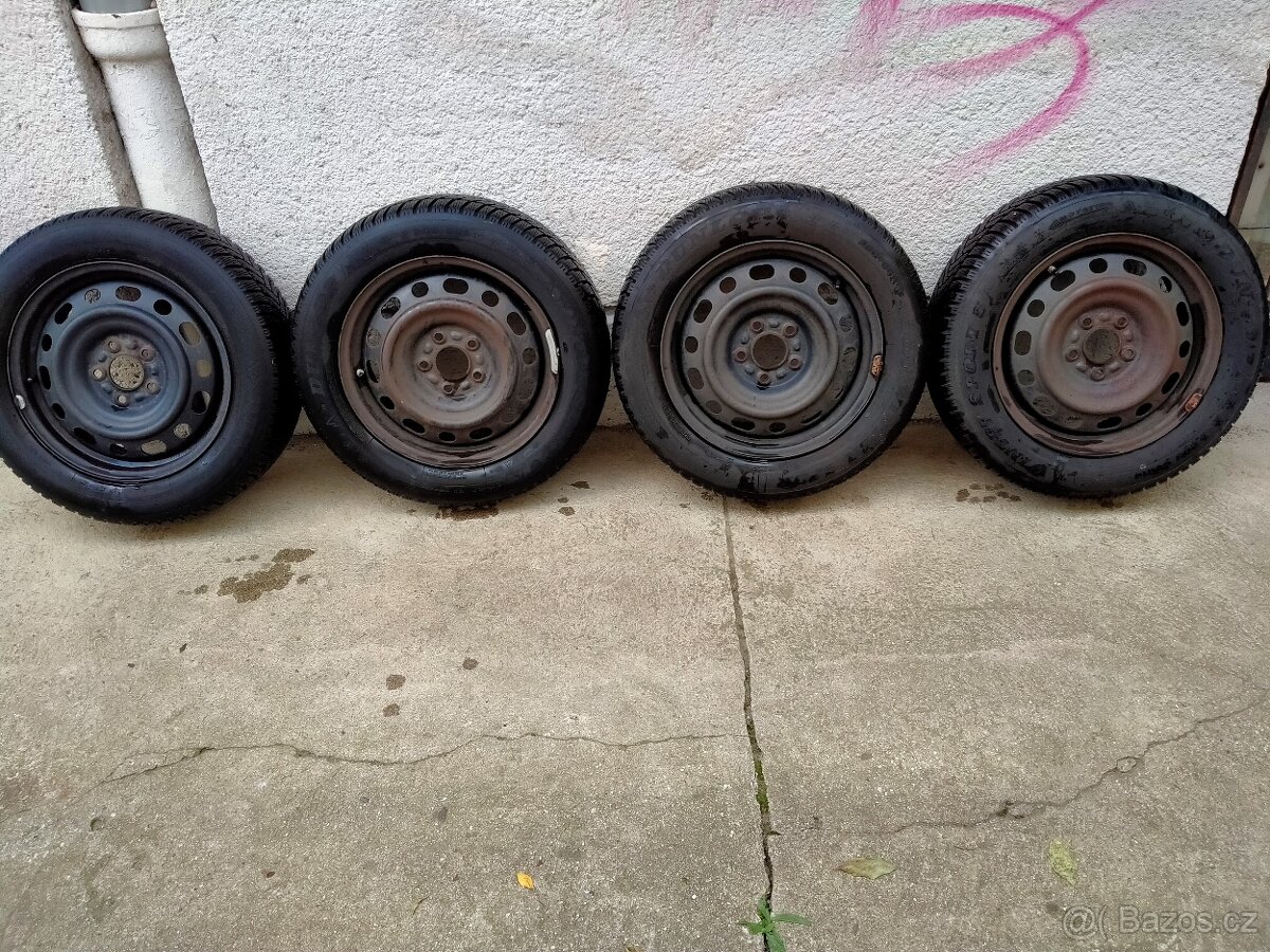 Ocelová kola 6Jx16, 5x114,3, ET 50, zimní pneu 205/60 R16