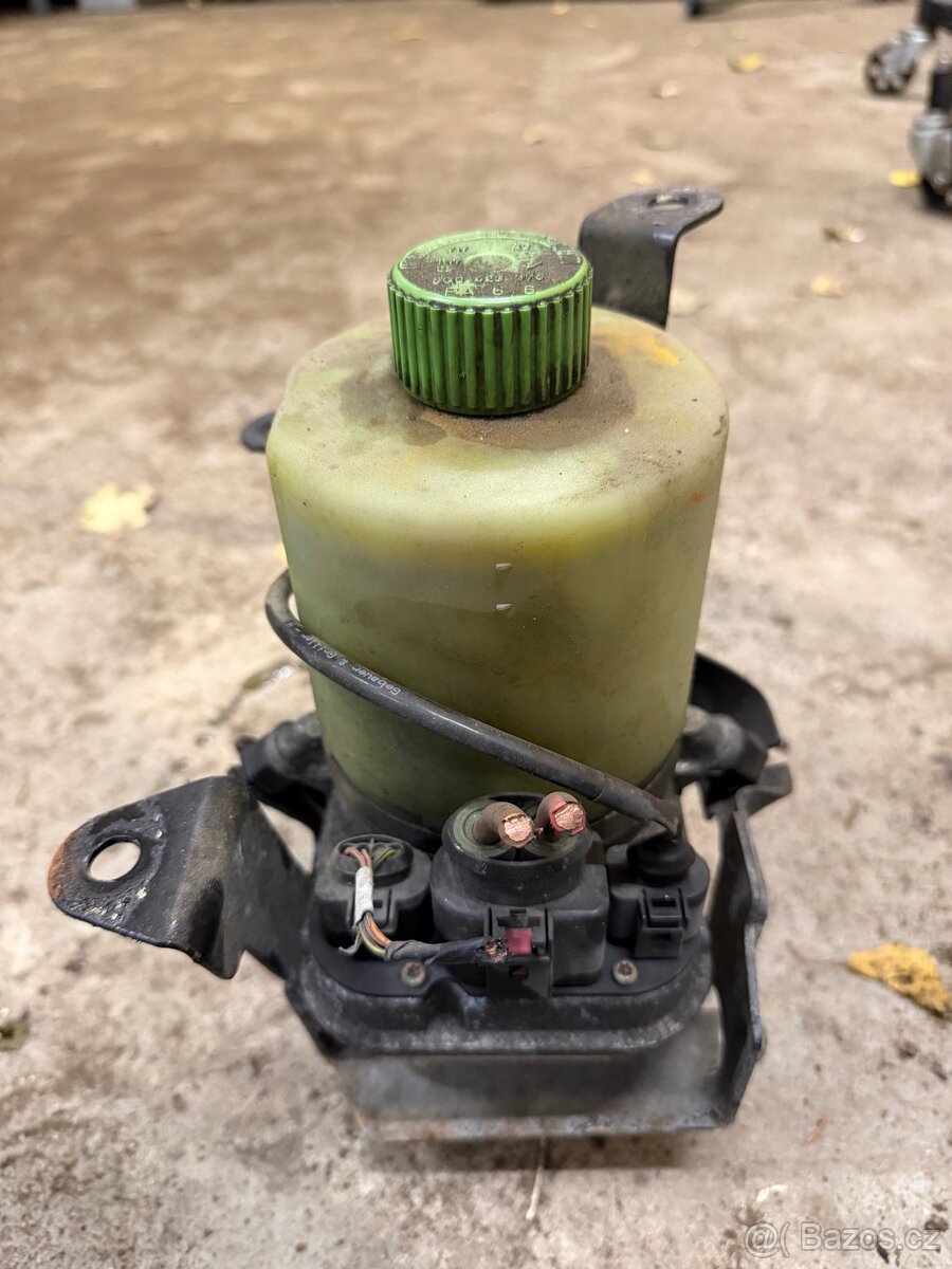 Elektrická servo pumpa Škoda TRW