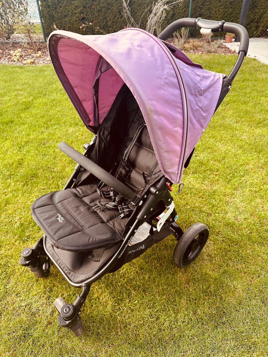 Valco Baby Snap v černo-fialové barvě