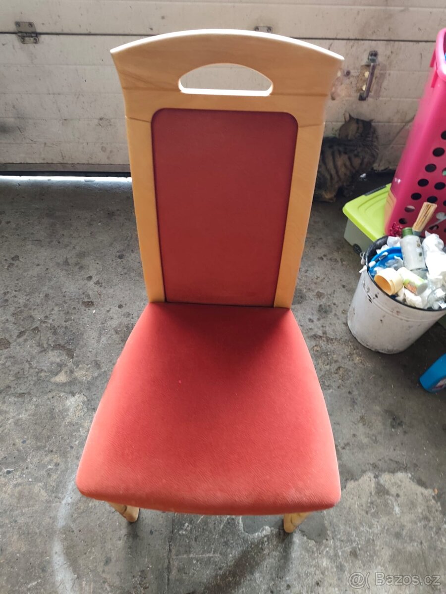 Kuchyňská židle