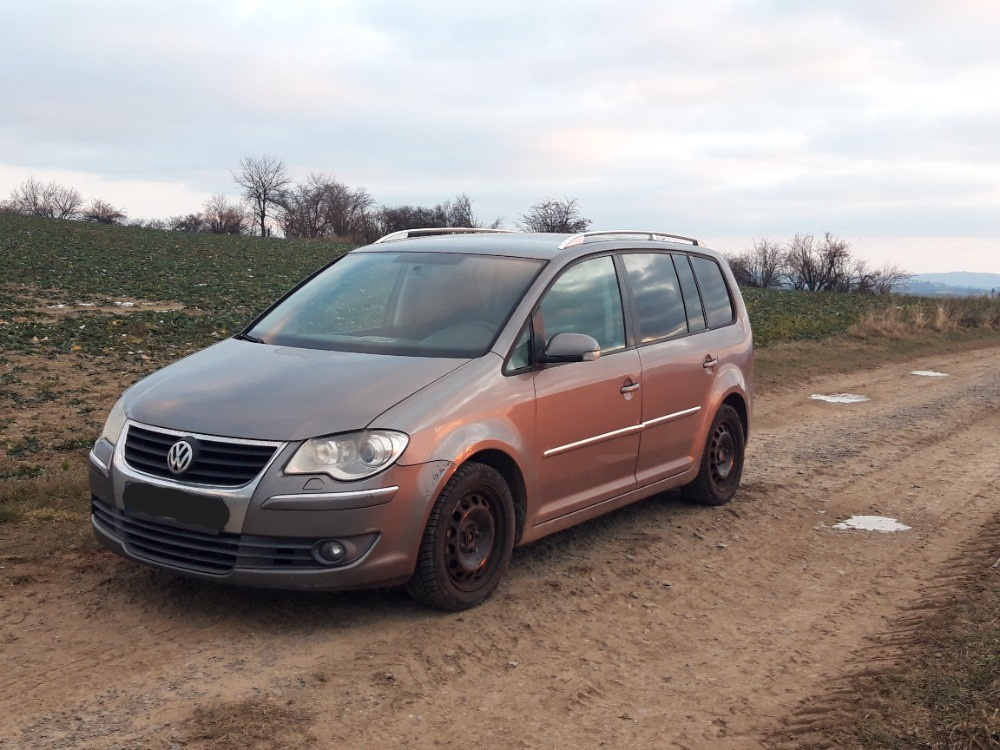 Volkswagen Touran 2.0 TDi