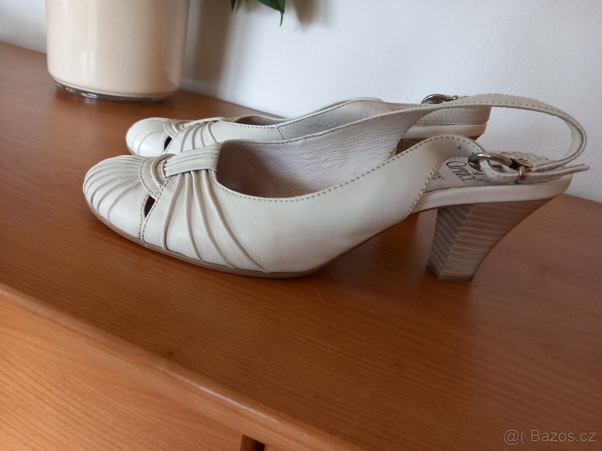 Dámské celokožené boty