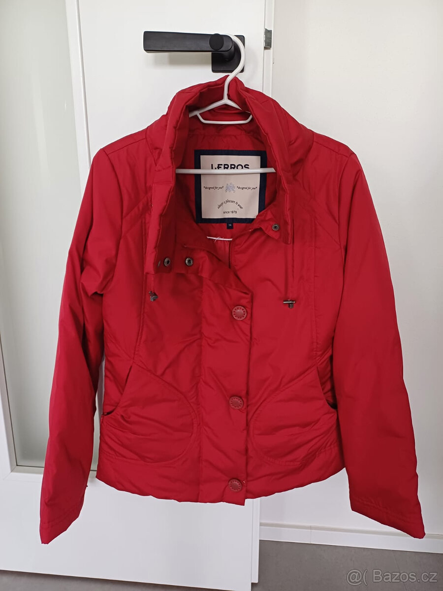 Zimní dámská bunda LERROS vel. 36/38, červená