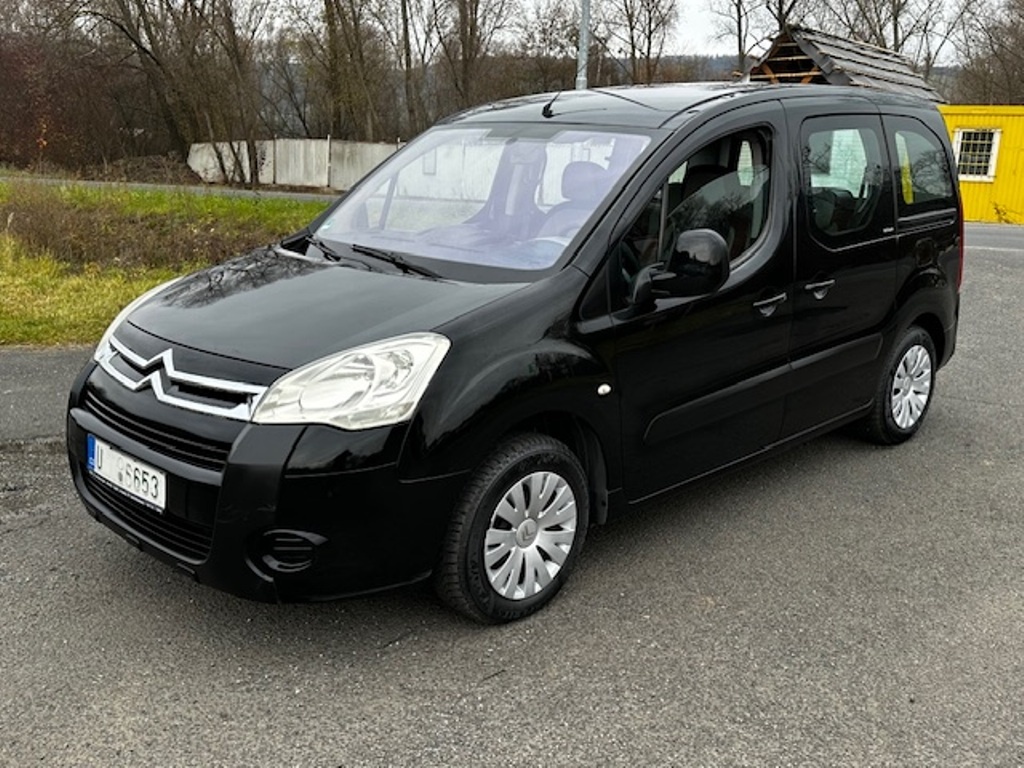 Citroen Berlingo 1.6i, r.2009, 2.maj., serviska, rozvody,STK