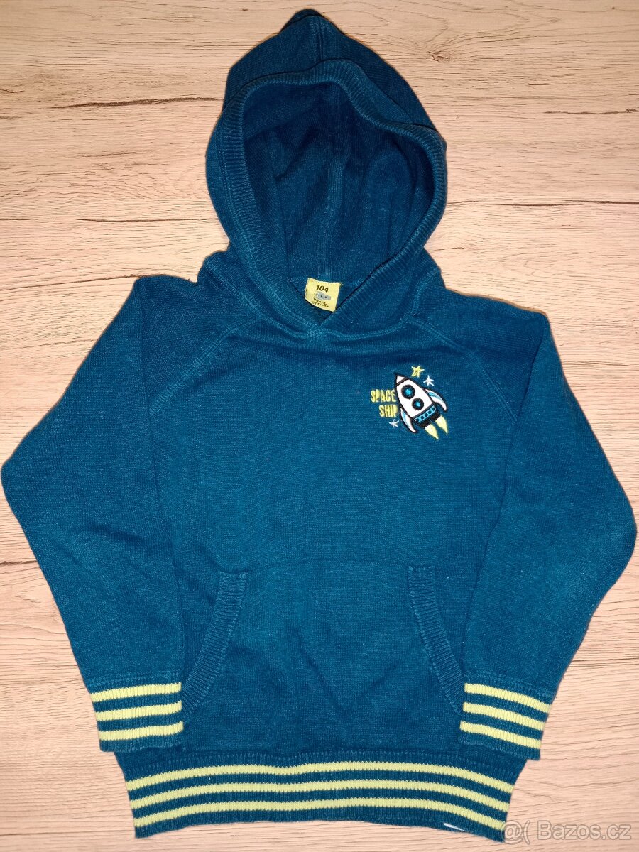 Chlapecký svetr 104