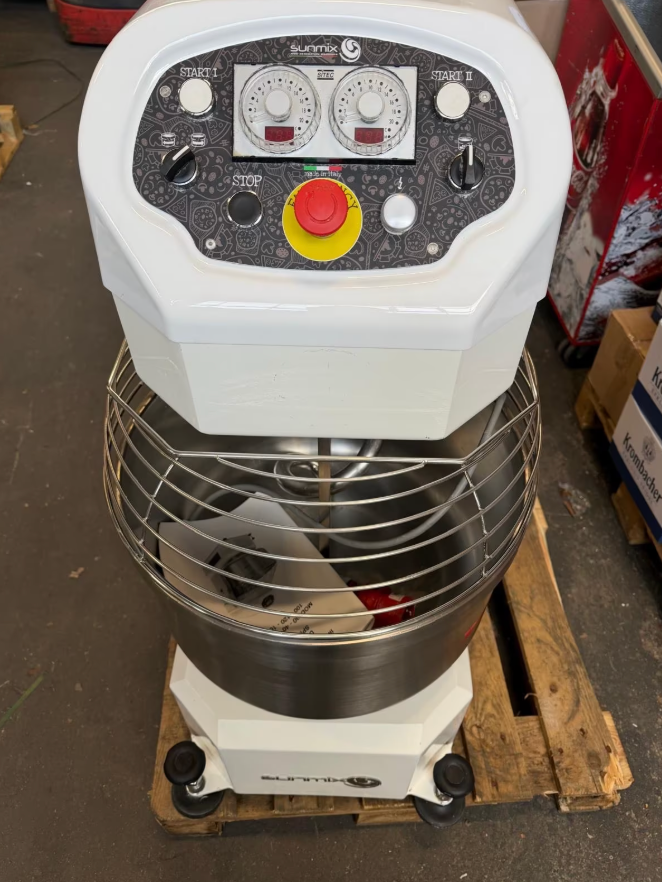 Hnětač těsta Sunmix SUN30CL