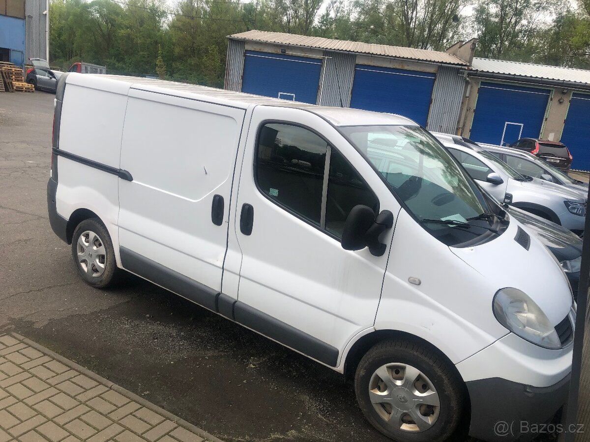 Renault trafic