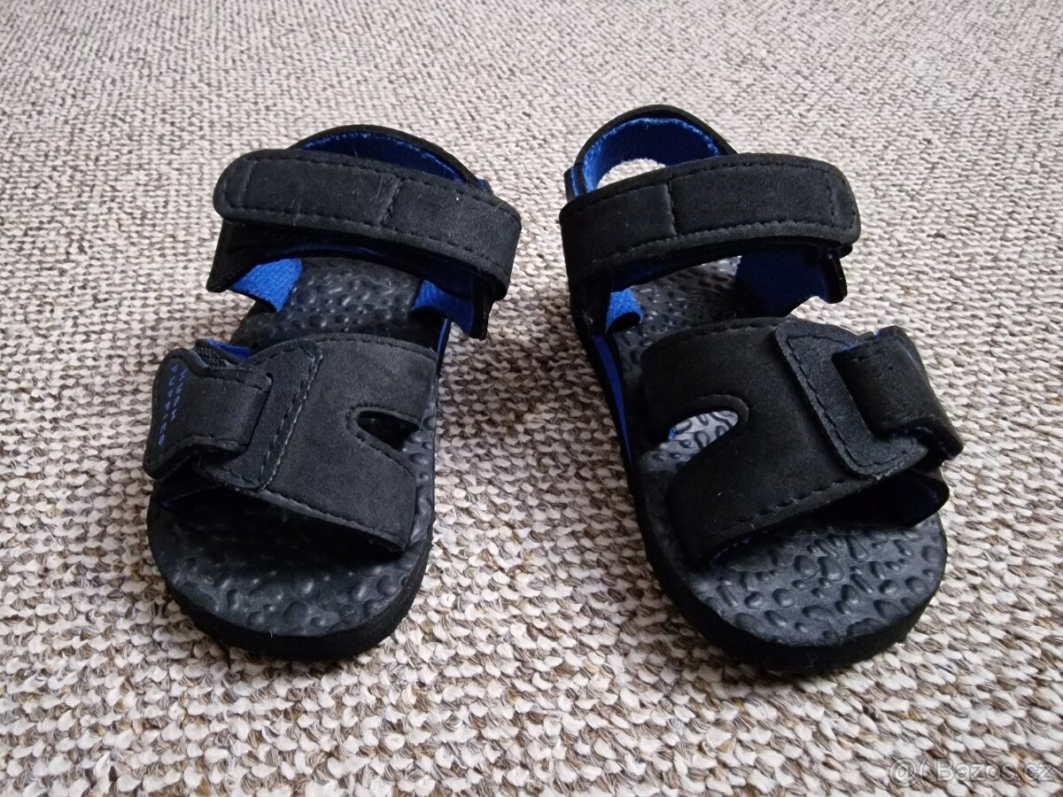 Hush puppies sadály nejen do vody, vel 19