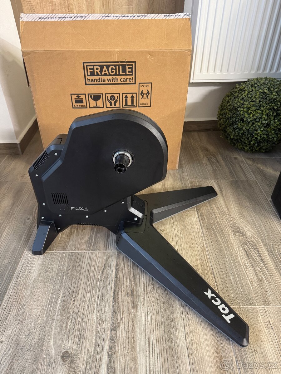 Cyklotrenažér Tacx Flux S