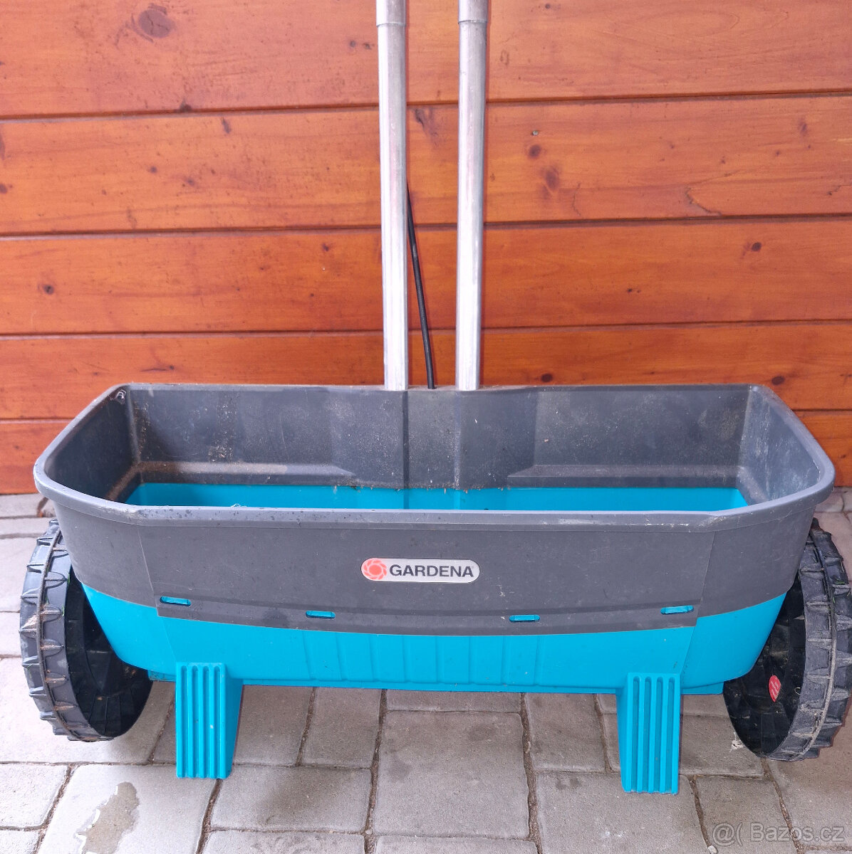Gardena 800 Comfort sypací vozík