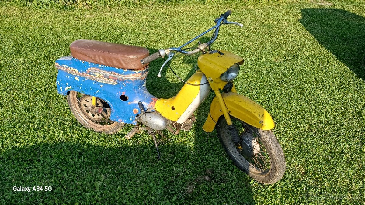 Jawa 50 pionýr 05 s TP