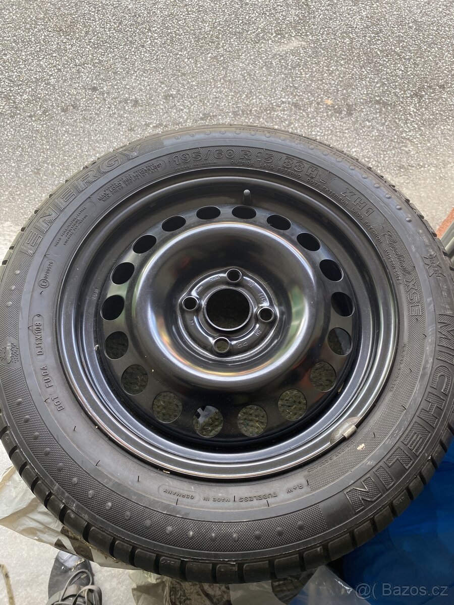 Kolo disk a pneu MICHELIN 195/60 R15 NOVÉ