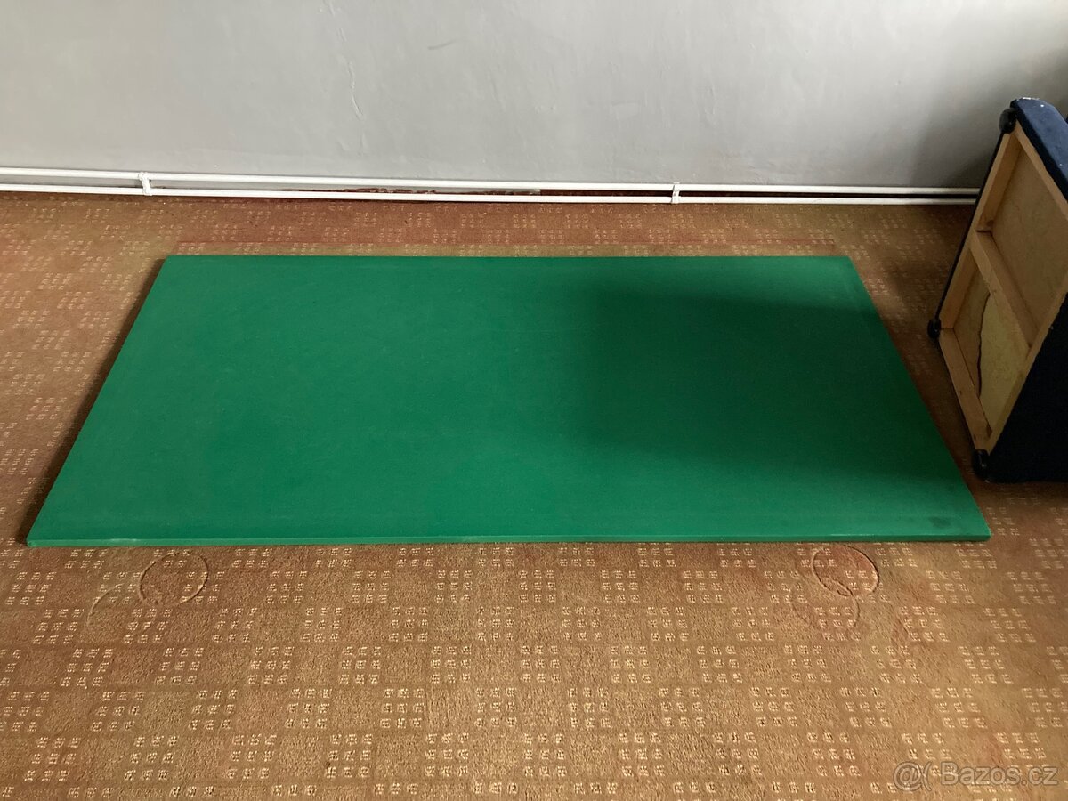 Desky na biliárd a kulečník