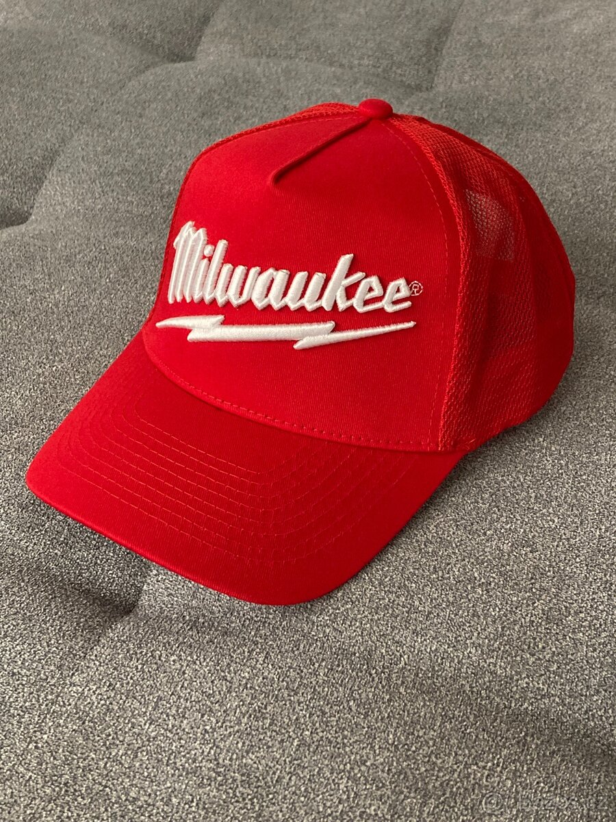 Kšiltovka Milwaukee