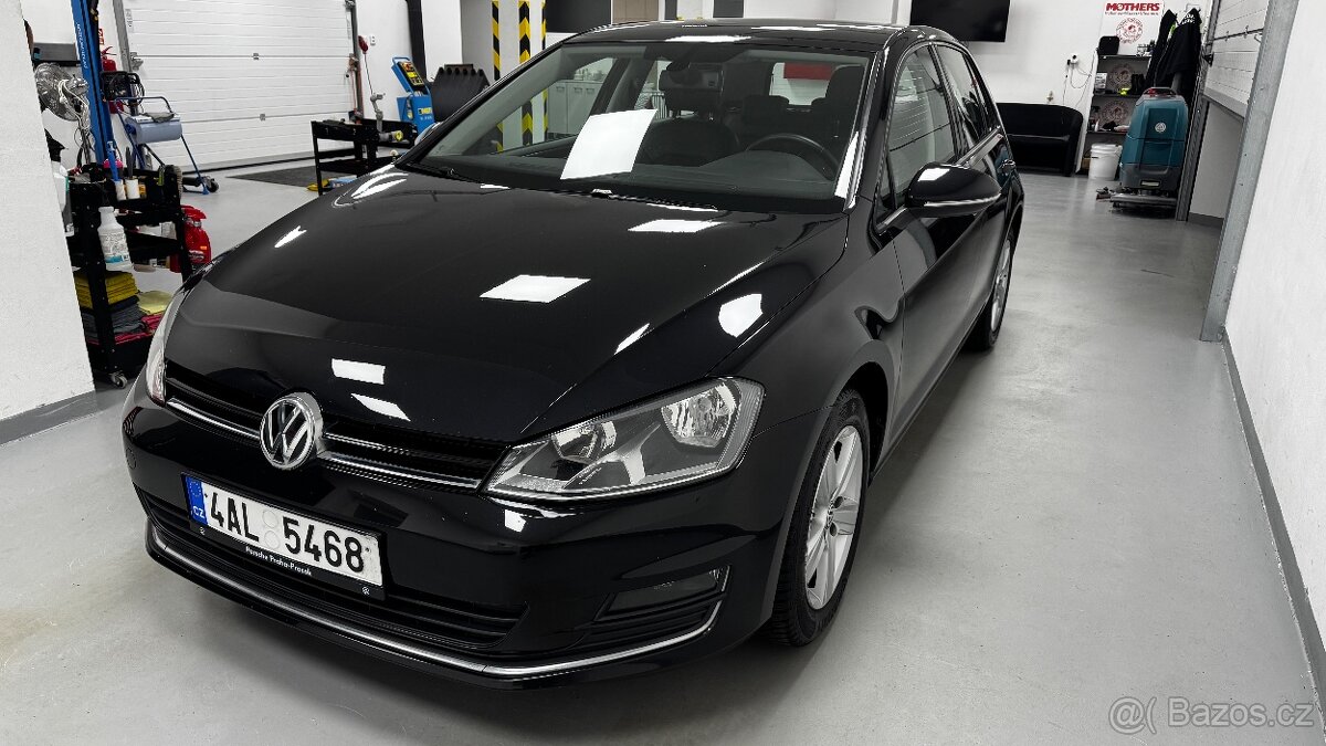 VW Golf VII Highline 1,6 TDI