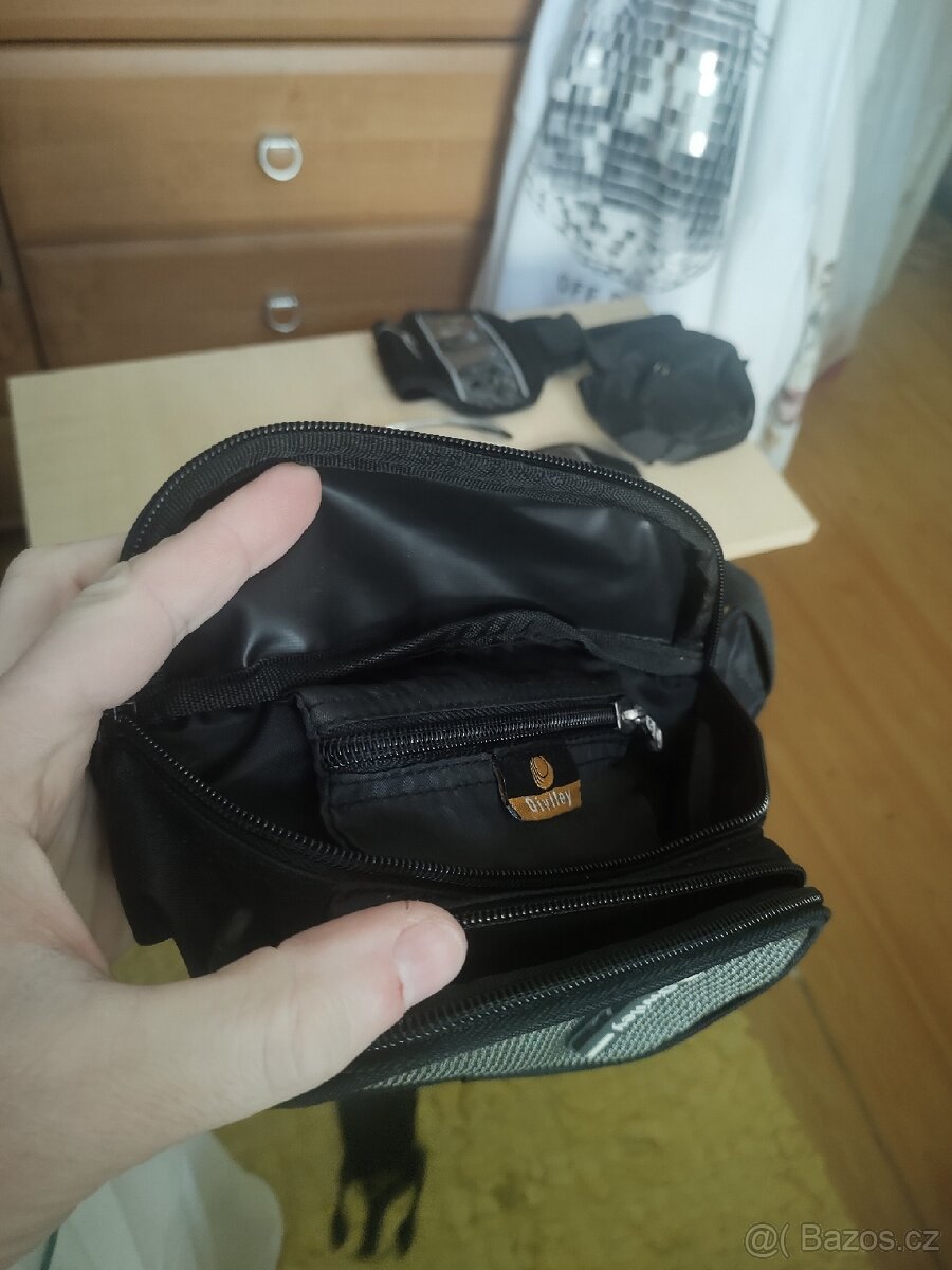 Kabelky sportovní zánovní