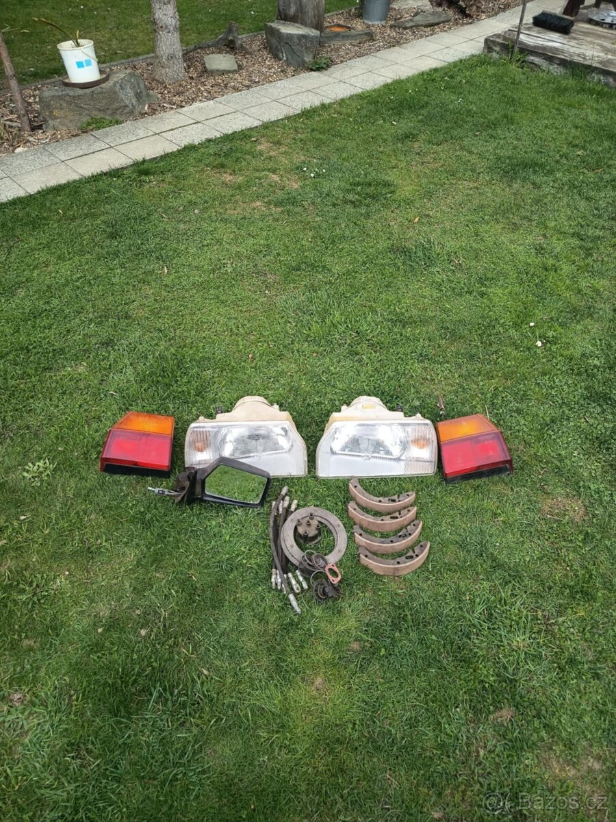 Prodám díly na Škoda Favorit