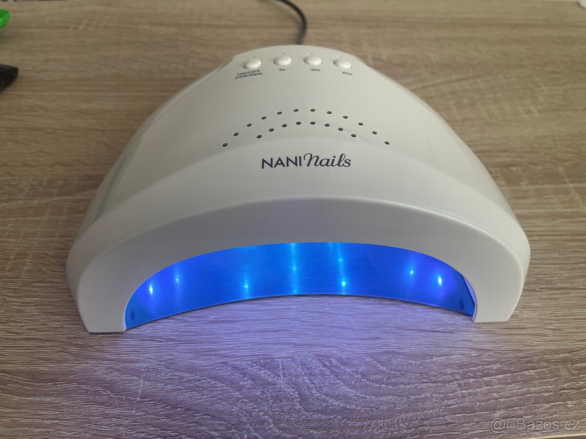 Sada na gel nehty / uv lampa a bruska Nani nails