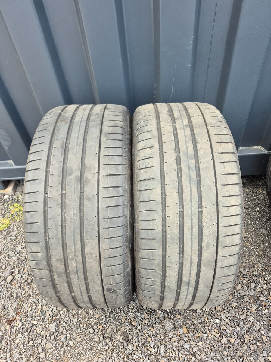 Letní pneu 275/40R19 101Y Pirelli