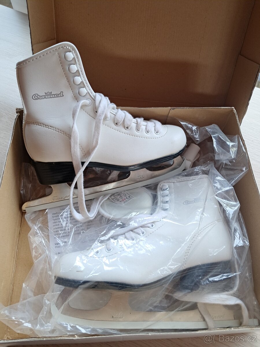 Nové brusle - číslo 34