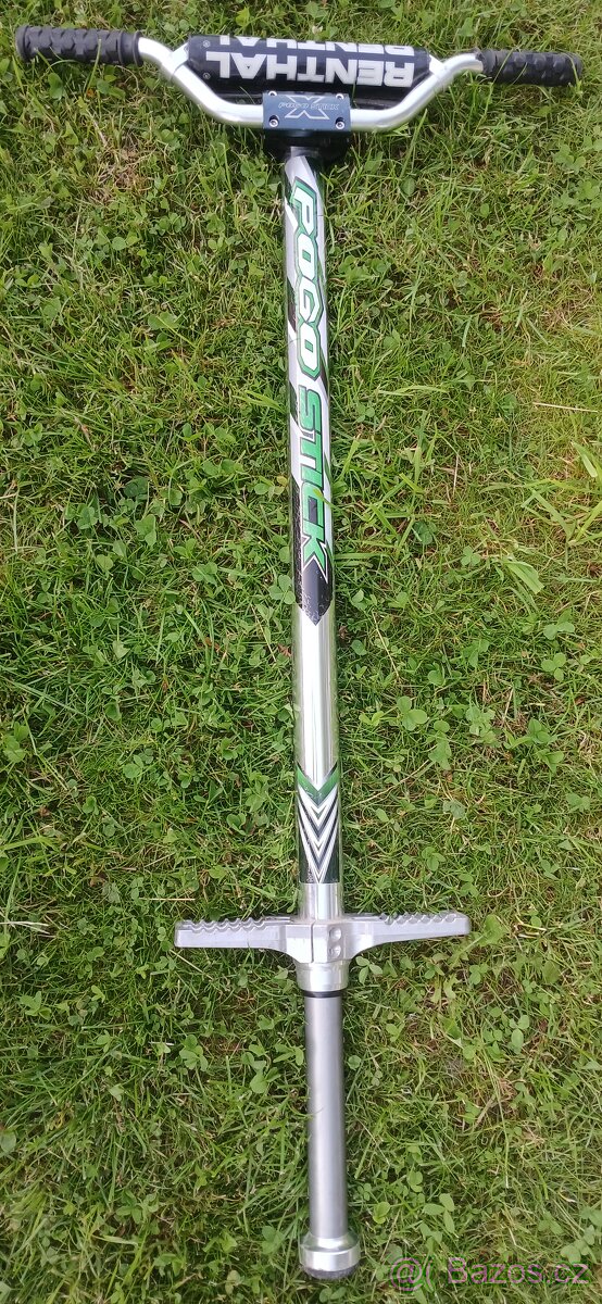 Skákací tyč pogo stick