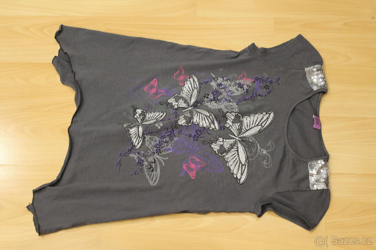 Krásné dívčí triko s motýly, vel. 152