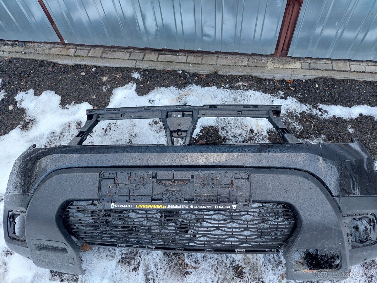 Přední nárazník Dacia Duster