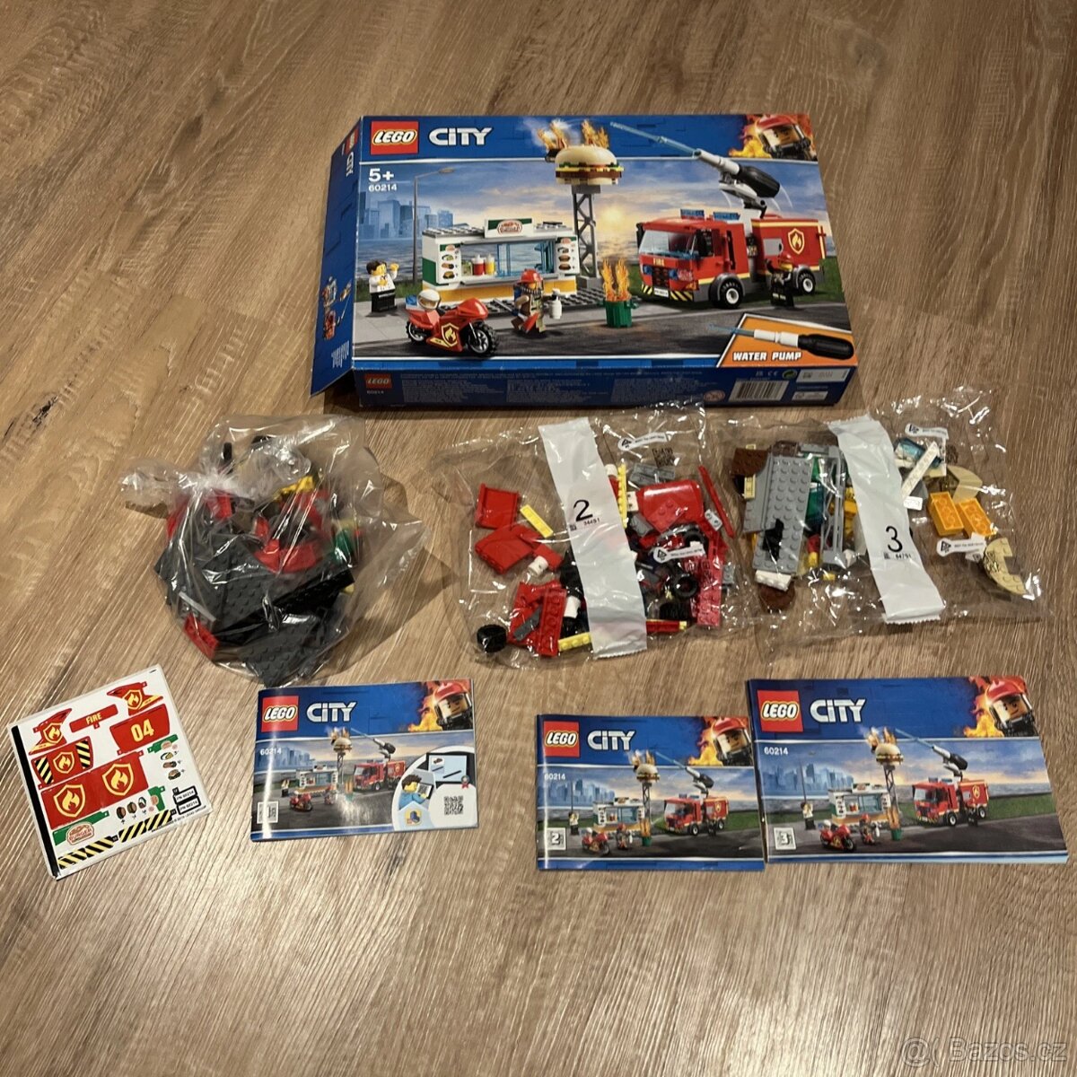 LEGO CITY: Záchrana hasičů v burger baru (60214)