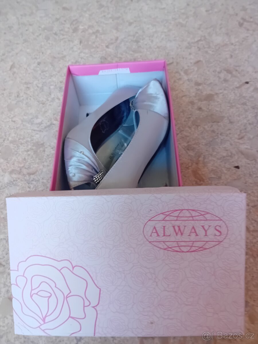 Dámské společenské boty - lodičky, vel. 37