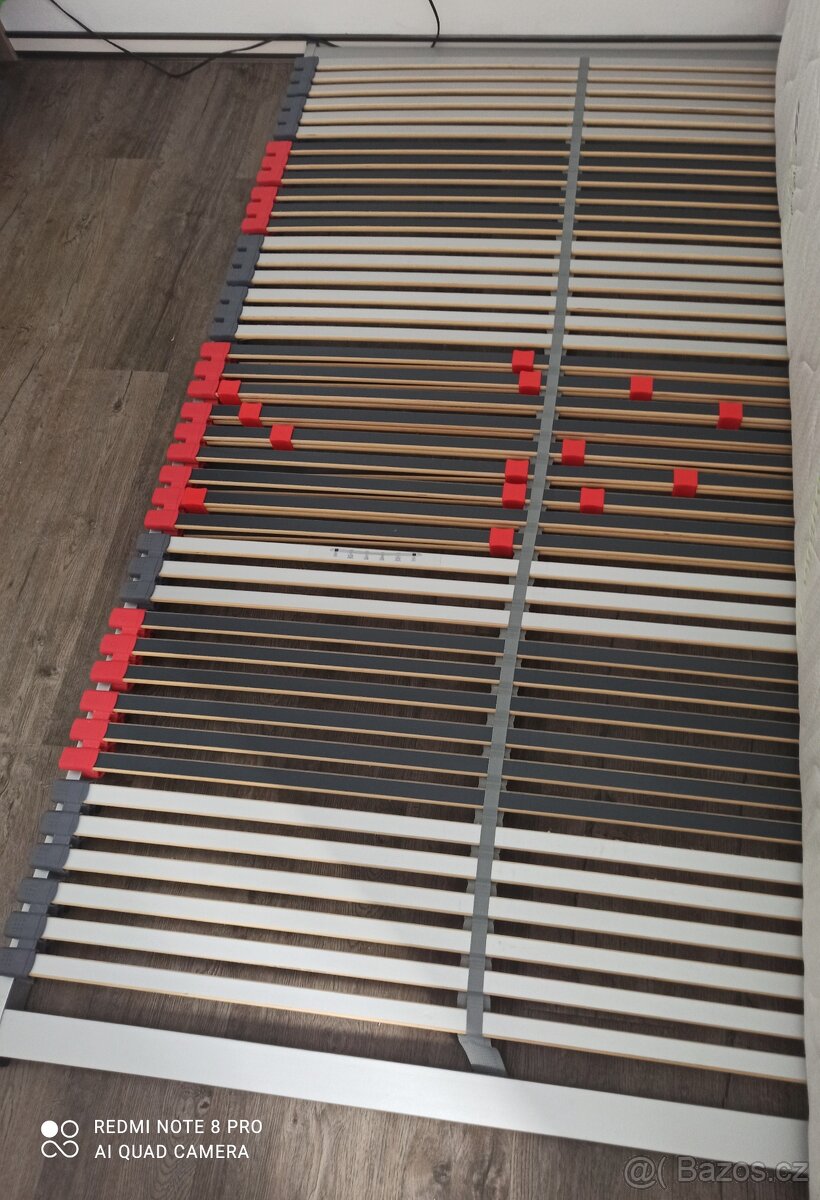 Prodám lamelový rošt..